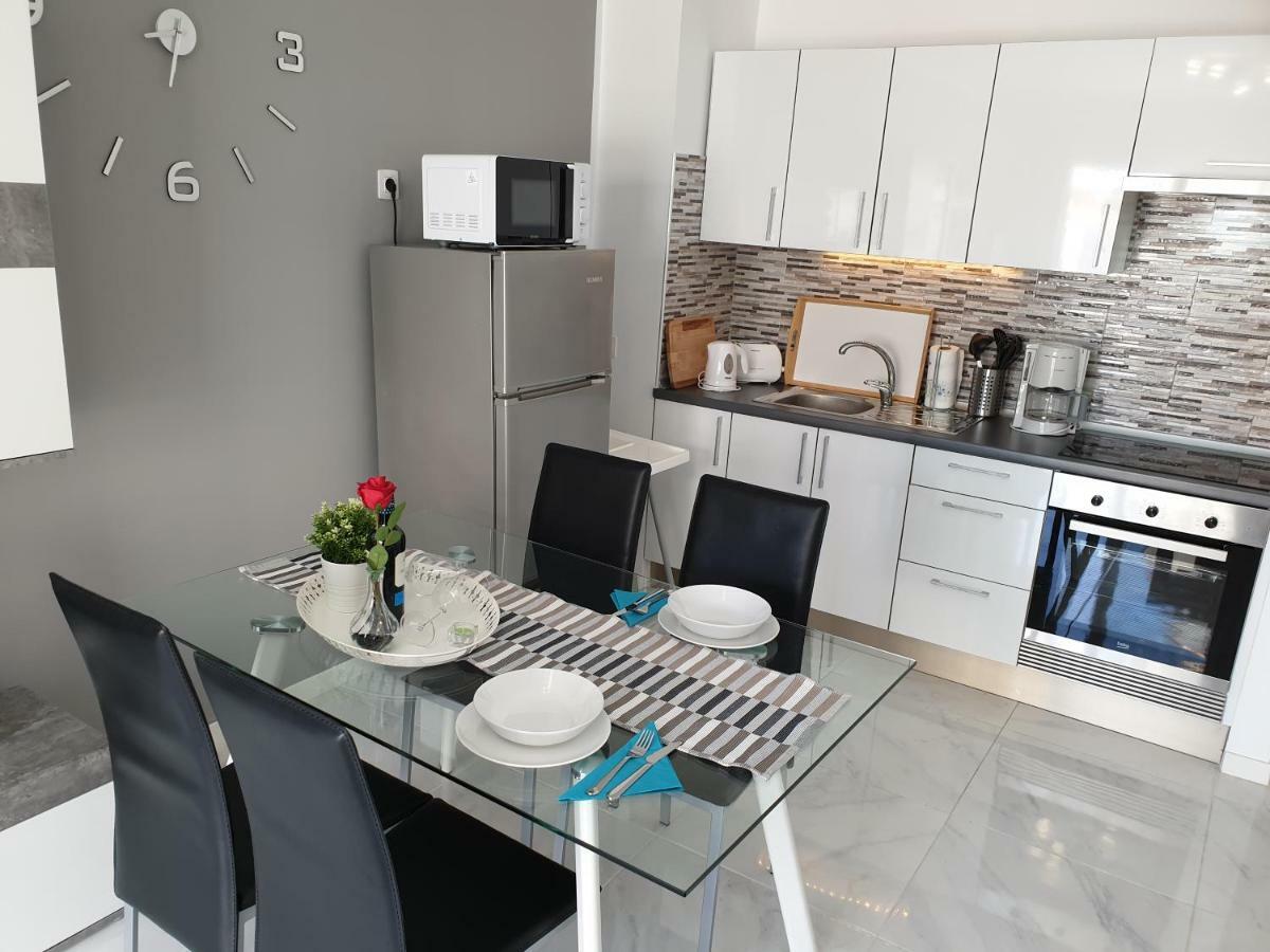 Casa Las Flores With Heated Pool, Only 490 Meters To The Beach, Balcony, Wifi Arona  Zewnętrze zdjęcie