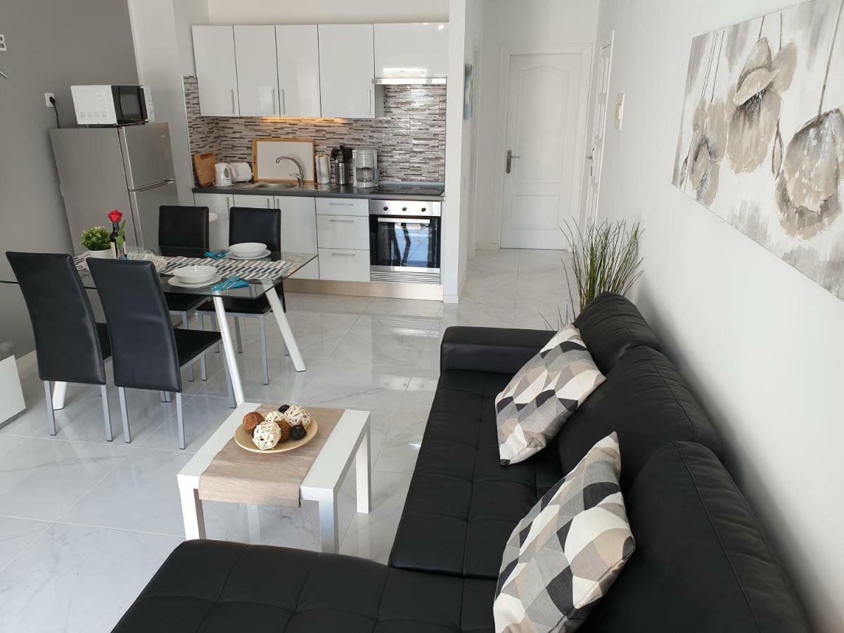 Casa Las Flores With Heated Pool, Only 490 Meters To The Beach, Balcony, Wifi Arona  Zewnętrze zdjęcie